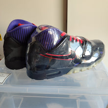 Cargar imagen en el visor de la galería, Nike Air Trainer SC 2 Premium QS x Transformers 'Megatron' (2013) *Pre-Owned*