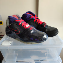 Cargar imagen en el visor de la galería, Nike Air Trainer SC 2 Premium QS x Transformers 'Megatron' (2013) *Pre-Owned*