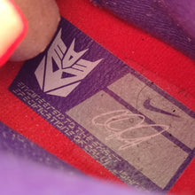 Cargar imagen en el visor de la galería, Nike Air Trainer SC 2 Premium QS x Transformers 'Megatron' (2013) *Pre-Owned*
