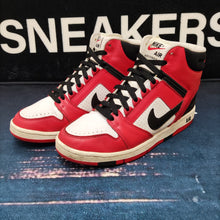 Carica l'immagine nel visualizzatore di Gallery, Nike Air Force 2 High 'Chicago' (43 EUR/9.5 US) (2003) *Pre-Owned*