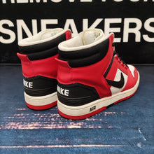 Carica l'immagine nel visualizzatore di Gallery, Nike Air Force 2 High 'Chicago' (43 EUR/9.5 US) (2003) *Pre-Owned*