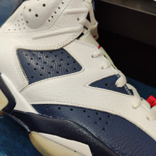 Cargar imagen en el visor de la galería, Air Jordan 6 Retro 'Olympic' (2012) *Pre-Owned*