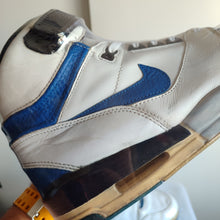 Cargar imagen en el visor de la galería, Nike Air Revolution (2003) *Pre-owned*