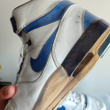 Cargar imagen en el visor de la galería, Nike Air Revolution (2003) *Pre-owned*