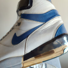 Cargar imagen en el visor de la galería, Nike Air Revolution (2003) *Pre-owned*