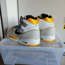 Cargar imagen en el visor de la galería, Nike Air Assault High (2006) *Pre-owned*