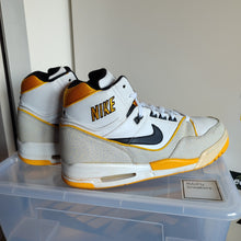 Cargar imagen en el visor de la galería, Nike Air Assault High (2006) *Pre-owned*