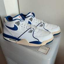 Carica l'immagine nel visualizzatore di Gallery, Nike Air Flight 89 QS (2012) *Pre-owned*