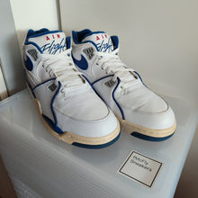 Carica l'immagine nel visualizzatore di Gallery, Nike Air Flight 89 QS (2012) *Pre-owned*