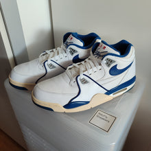 Carica l'immagine nel visualizzatore di Gallery, Nike Air Flight 89 QS (2012) *Pre-owned*