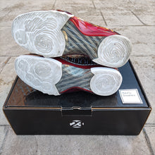 Cargar imagen en el visor de la galería, Air Jordan 23 OG 'Chicago' (2008) *Pre-Owned*