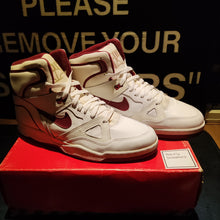 Carica l'immagine nel visualizzatore di Gallery, Nike Air Delta Force High OG (1988)