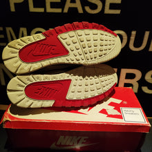 Cargar imagen en el visor de la galería, Nike Cross Trainer 3 Low OG (1990)