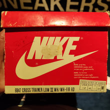 Cargar imagen en el visor de la galería, Nike Cross Trainer 3 Low OG (1990)