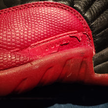 Cargar imagen en el visor de la galería, Air Jordan 12 OG 'Flu Game' (1997) *Pre-Owned*