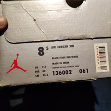 Cargar imagen en el visor de la galería, Air Jordan 13 OG 'Playoffs' (1997) *Pre-Owned*