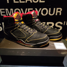 Cargar imagen en el visor de la galería, Nike Air Jordan Sixty Plus 'Atlanta Hawks' (2009) *Pre-owned*