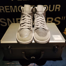 Cargar imagen en el visor de la galería, Air Jordan 1 High Retro '25th Anniversary' (2010) *Pre-Owned*