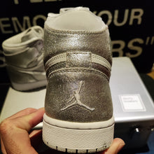 Cargar imagen en el visor de la galería, Air Jordan 1 High Retro '25th Anniversary' (2010) *Pre-Owned*