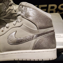 Cargar imagen en el visor de la galería, Air Jordan 1 High Retro '25th Anniversary' (2010) *Pre-Owned*