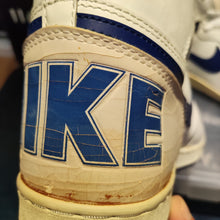 Cargar imagen en el visor de la galería, Nike Big Nike High OG (1986)