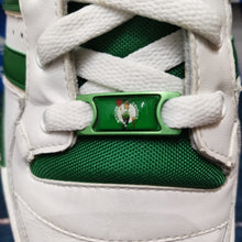 Carica l'immagine nel visualizzatore di Gallery, Adidas Originals Attitude Hi 'NBA Boston Celtics' (2008) *Pre-Owned*