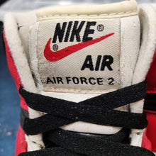 Carica l'immagine nel visualizzatore di Gallery, Nike Air Force 2 High 'Chicago' (45 EUR/11 US) (2003) *Pre-Owned*
