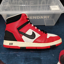 Carica l'immagine nel visualizzatore di Gallery, Nike Air Force 2 High 'Chicago' (45 EUR/11 US) (2003) *Pre-Owned*