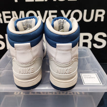 Carica l'immagine nel visualizzatore di Gallery, Nike Air Force 2 High (2008) *Pre-Owned*