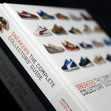 Carica l'immagine nel visualizzatore di Gallery, Sneakers: The Complete Collector's Guide (Thames & Hudson) (2005)