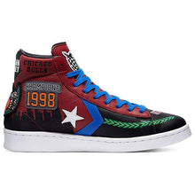 Carica l&#39;immagine nel visualizzatore di Gallery, Converse Pro Leather High x Chinatown Market x Jeff Hamilton &#39;Bulls&#39; (2021)
