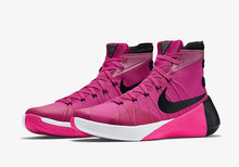 Charger l&#39;image dans la galerie, Nike Hyperdunk 2015 &#39;Think Pink&#39; (2015)
