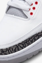 Cargar imagen en el visor de la galería, Air Jordan 3 Retro &#39;Fire Red&#39; (2022)
