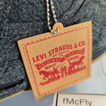 Cargar imagen en el visor de la galería, Air Jordan 4 Retro x Levi&#39;s (Levi&#39;s Tag) (2018) *Pre-Owned*
