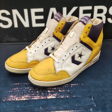 Load image into Gallery viewer, Converse Weapon OG &#39;Lakers&#39; (47.5 EUR/13 US) (1986) *Pre-Owned*
