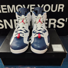 Cargar imagen en el visor de la galería, Air Jordan 6 Retro &#39;Olympic&#39; (2012) *Pre-Owned*
