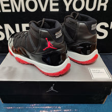 Load image into Gallery viewer, Air Jordan 11 Retro &#39;Playoffs&#39; (2001)
