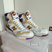 Carica l&#39;immagine nel visualizzatore di Gallery, New Balance BB900 James Worthy BB900PY (2006) *Pre-owned*
