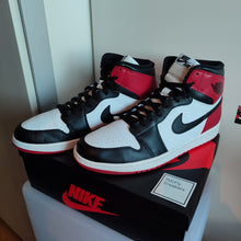 Cargar imagen en el visor de la galería, Air Jordan 1 High Retro OG &#39;Black Toe&#39; (2013) *Pre-Owned*
