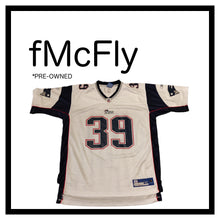 Charger l&#39;image dans la galerie, Reebok NFL Jersey. New England Patriots. #39 Lawrence Maroney (2006) *Pre-Owned*
