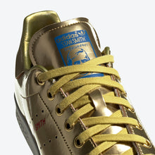 Carica l&#39;immagine nel visualizzatore di Gallery, Adidas Originals Stan Smith J &#39;Gold Metallic&#39; (2020)

