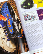 Carica l&#39;immagine nel visualizzatore di Gallery, The Ultimate Sneaker Book by Sneaker Freaker (Taschen) (2020)
