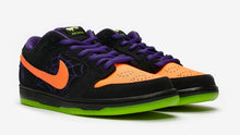Load image into Gallery viewer, Nike Dunk SB Low &#39;Night of Mischief&#39; Halloween (2019)
