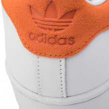 Carica l&#39;immagine nel visualizzatore di Gallery, Adidas Originals Superstar (2019)
