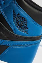 Cargar imagen en el visor de la galería, Air Jordan 1 High Retro OG &#39;Dark Marina Blue&#39; (2022)
