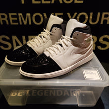 Charger l&#39;image dans la galerie, Air Jordan 1 Retro 95 &#39;Air Jordan 11&#39; (2013) *Pre-Owned*
