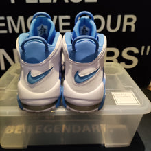 Lade das Bild in den Galerie-Viewer, Nike Air More Uptempo 96 &#39;University Blue&#39; (2017) *Pre-owned*
