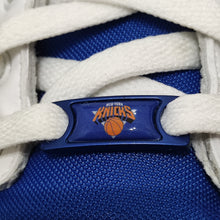 Cargar imagen en el visor de la galería, Adidas Originals Attitude Hi &#39;NBA New York Knicks&#39; (2008) *Pre-Owned*
