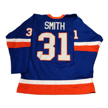 Charger l&#39;image dans la galerie, NHL Jersey Vintage. New York Islanders. #31 Billy Smith (2012) *Pre-Owned*

