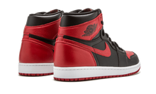 Load image into Gallery viewer, Air Jordan 1 High Retro OG &#39;Bred&#39; (2016)
